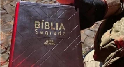 Homem é preso após agredir esposa com bíblia e ameaçá-la com facão: “Jesus é bom”