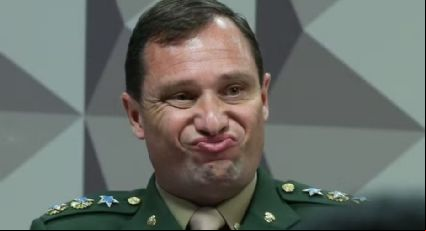 “Mauro Cid vai ficar preso até 2032”, avalia advogado Roberto Bertholdo